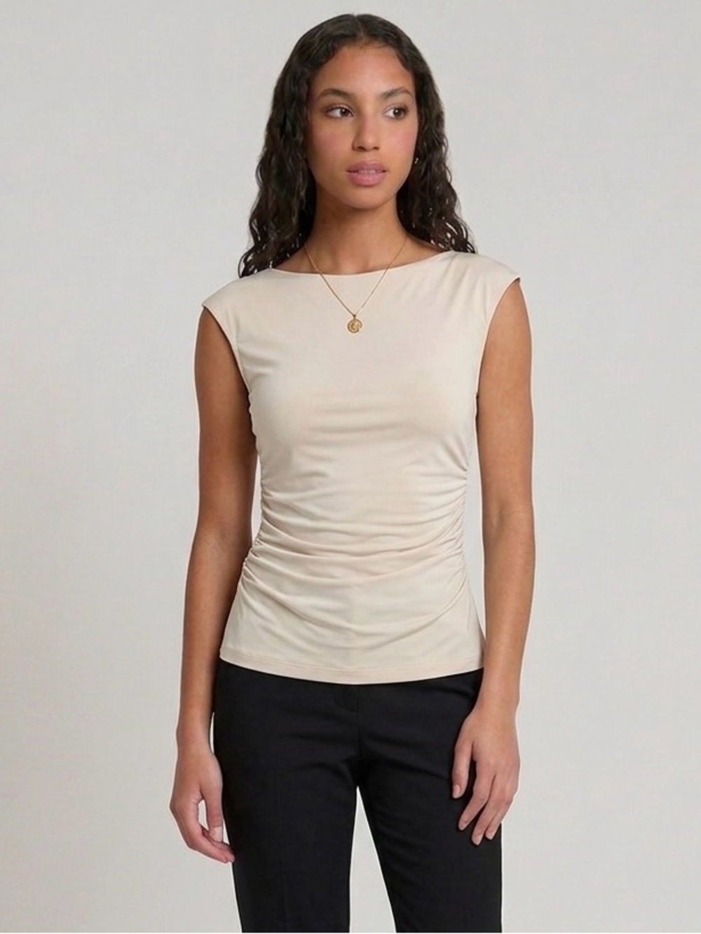 H&M Cream Sleeveless Ruched Crewneck Tank
